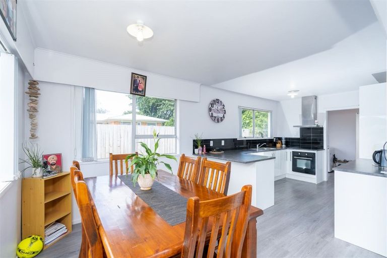 Photo of property in 17a Arkle Place, Nawton, Hamilton, 3200