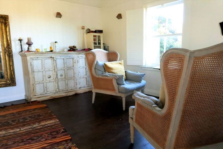 Photo of property in 400 Riverside Road, Martinborough, Carterton, 5792