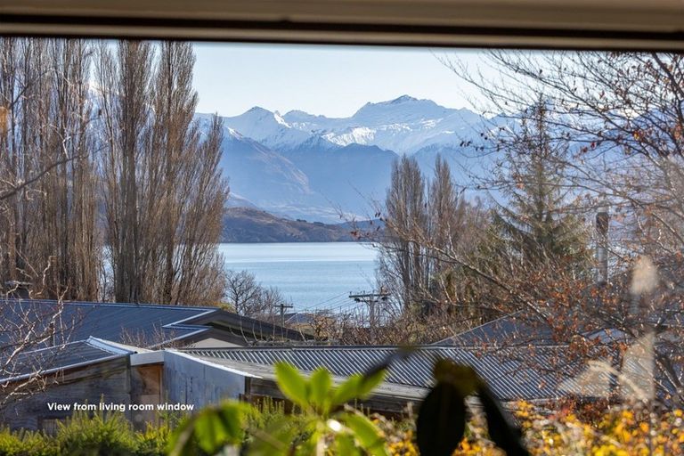 Photo of property in 116 Beacon Point Road, Wanaka, 9305