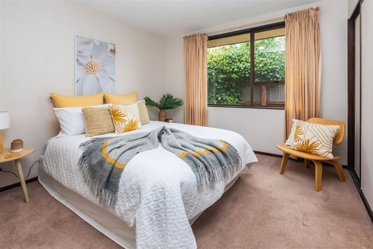 Photo of property in 2/4 Countess Lane, Spreydon, Christchurch, 8024