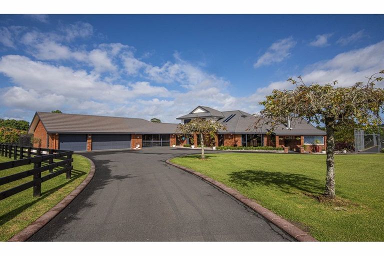 Photo of property in 49 Ngunguru Road, Glenbervie, Whangarei, 0173
