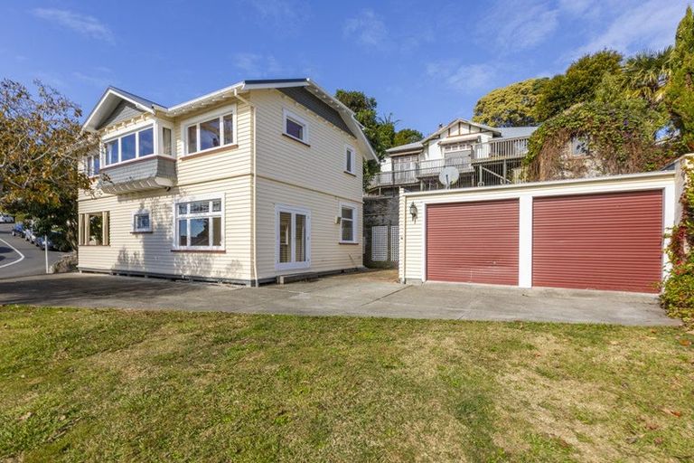 Photo of property in 33a Seapoint Road, Bluff Hill, Napier, 4110