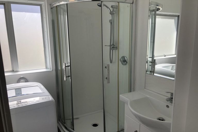 Photo of property in 591 Whangaparaoa Road, Stanmore Bay, Whangaparaoa, 0932