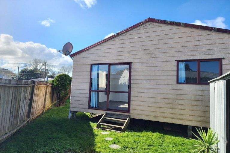 Photo of property in 15 Blampied Road, Otara, Auckland, 2023