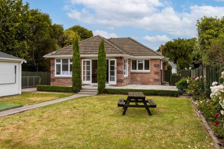 Photo of property in 15 Curries Road, Hillsborough, Christchurch, 8022