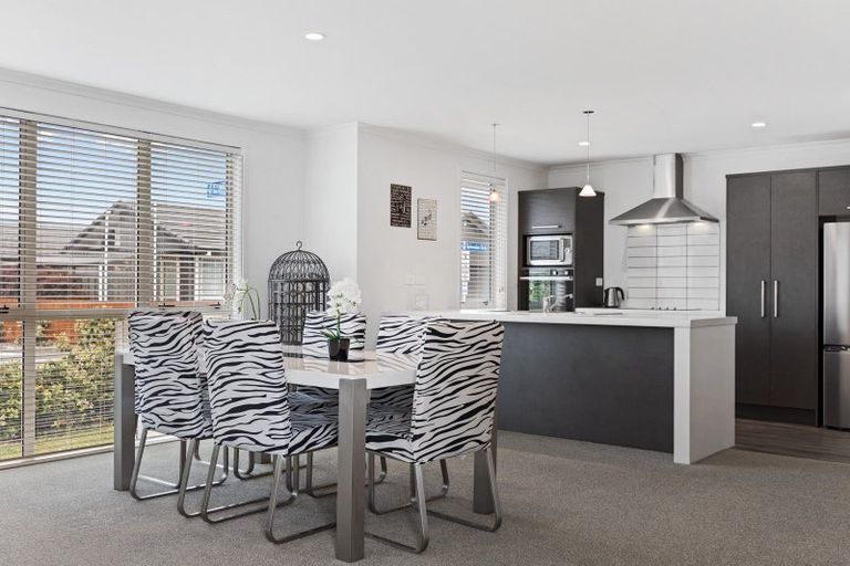 Photo of property in 3 Sandspit Way, Papamoa Beach, Papamoa, 3118