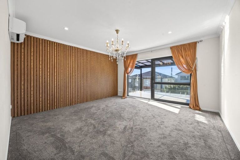 Photo of property in 16 Lime Hill Rise, Flat Bush, Auckland, 2019