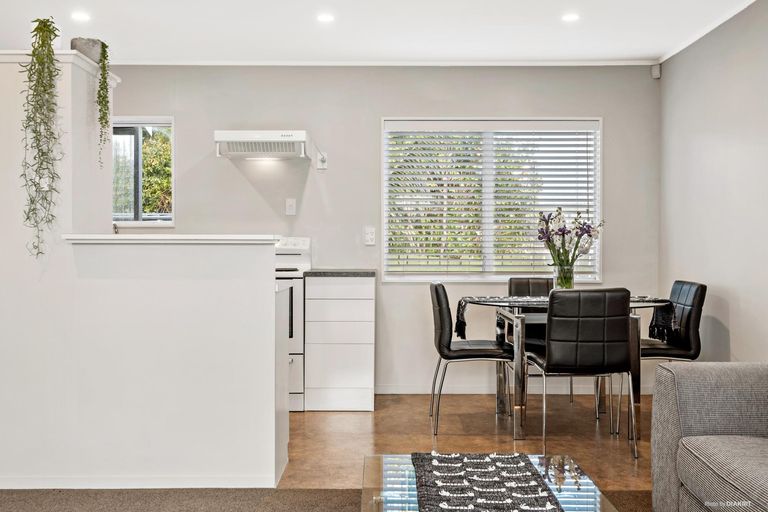 Photo of property in 24a Puriri Road, Pukekohe, 2120