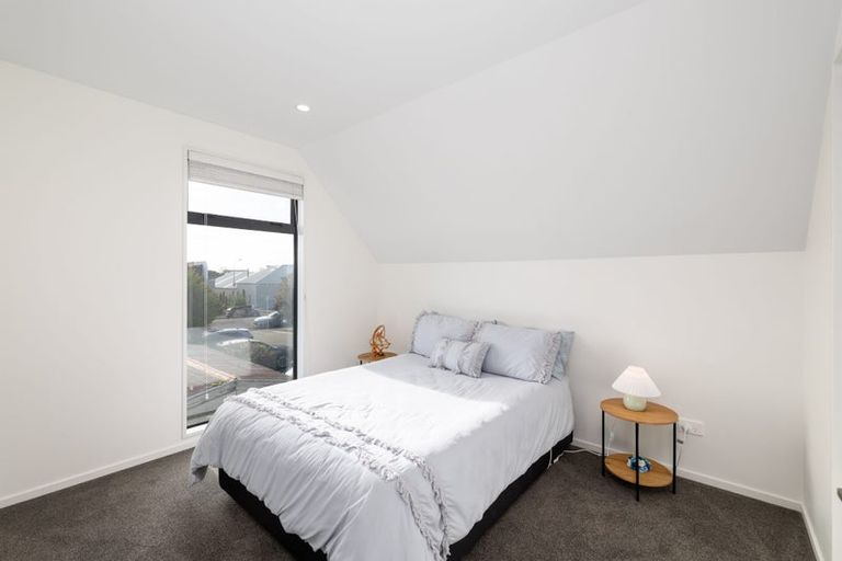 Photo of property in 52e Picton Avenue, Riccarton, Christchurch, 8011