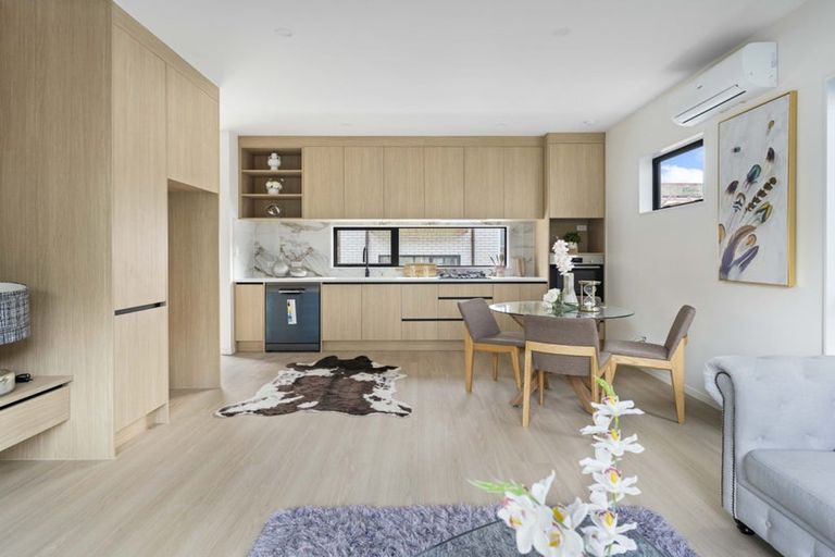 Photo of property in 27 Red Hill Road, Red Hill, Papakura, 2110