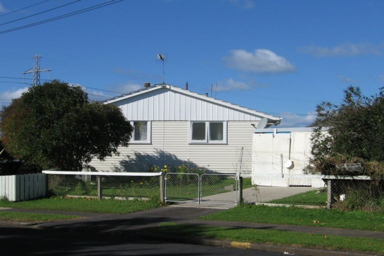 Photo of property in 2 O'connor Street, Otara, Auckland, 2023