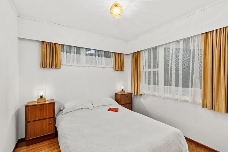 Photo of property in 61 Don Buck Road, Massey, Auckland, 0614