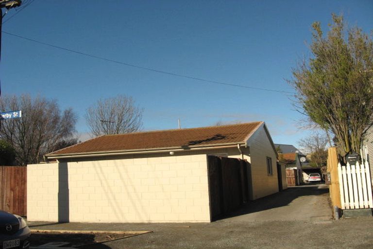 Photo of property in 4/22 Derby Street, St Albans, Christchurch, 8014