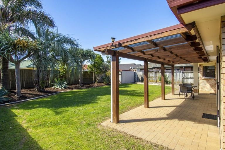 Photo of property in 17 Francevic Avenue, Mount Maunganui, 3116