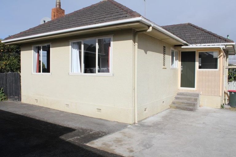 Photo of property in 8-10 Harris Road, Mount Wellington, Auckland, 1051