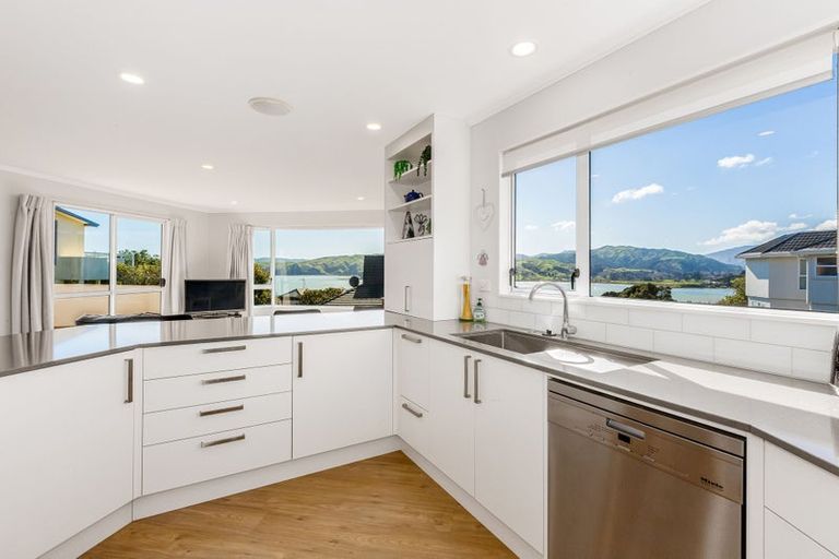 Photo of property in 3 Inlet Waters, Whitby, Porirua, 5024