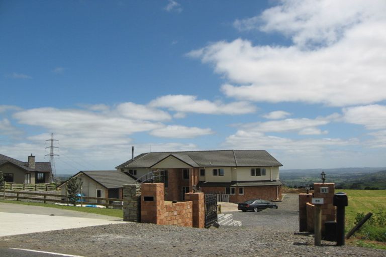 Photo of property in 91 Paparata Road, Bombay, 2675