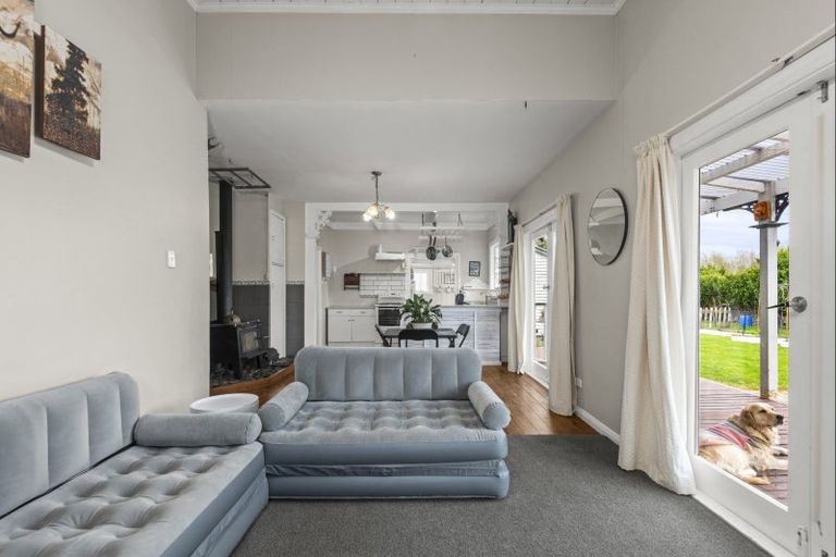 Photo of property in 20 Vera Street, Marton, 4710