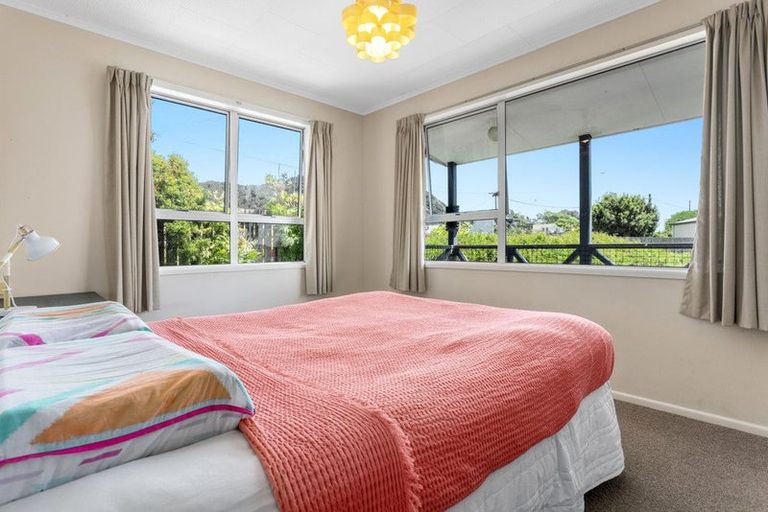 Photo of property in 16 Heale Street, Matata, Whakatane, 3194