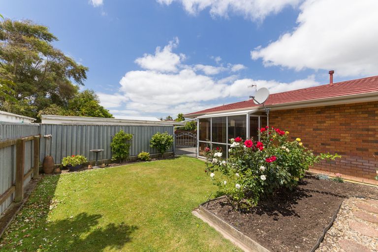 Photo of property in 29b Raglan Avenue, Cloverlea, Palmerston North, 4412