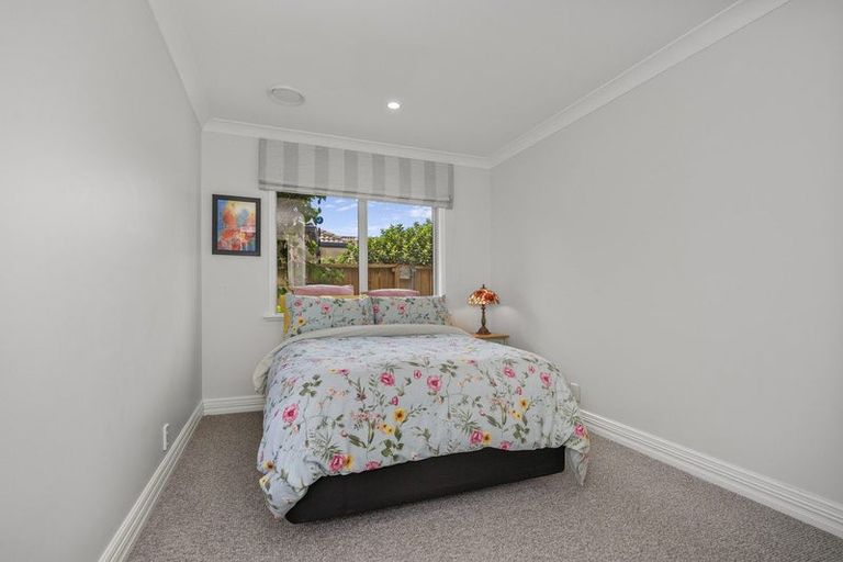 Photo of property in 2 Riviera Court, Papamoa Beach, Papamoa, 3118