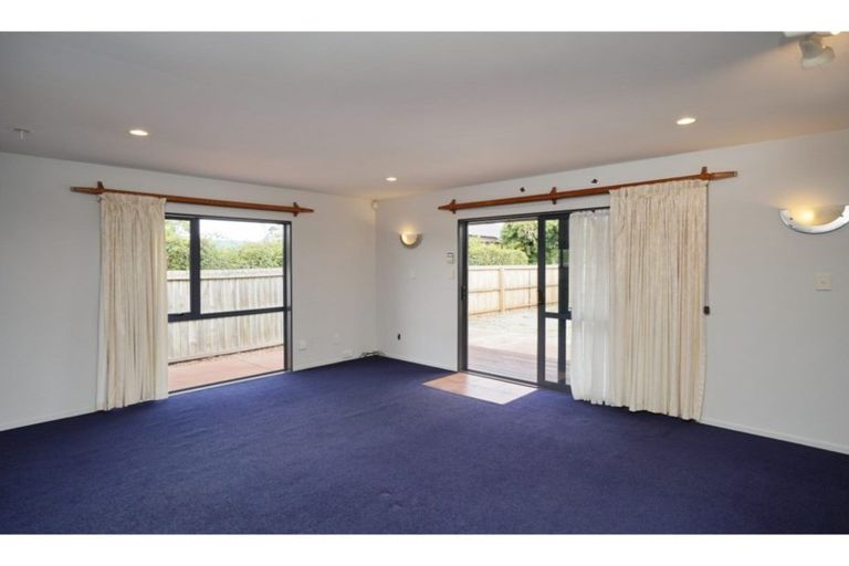 Photo of property in 47 Aorangi Road, Bryndwr, Christchurch, 8053