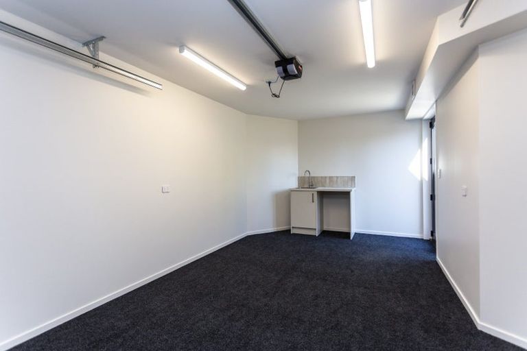 Photo of property in 5/133 Blighs Road, Strowan, Christchurch, 8052