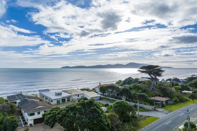 Photo of property in 83 The Esplanade, Raumati South, Paraparaumu, 5032