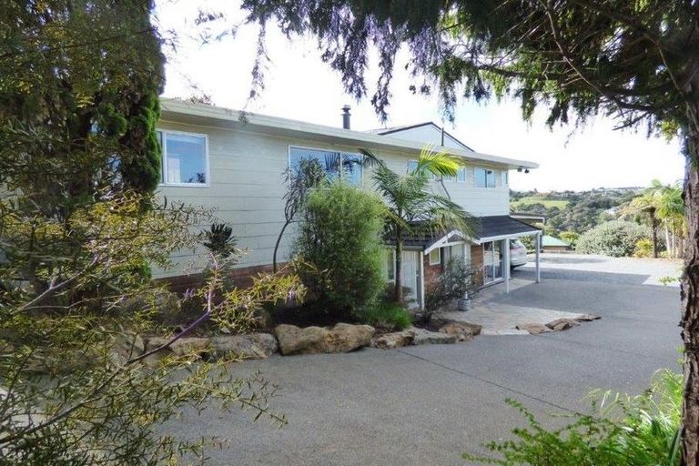 Photo of property in 2 Marsden Place, Kerikeri, 0230