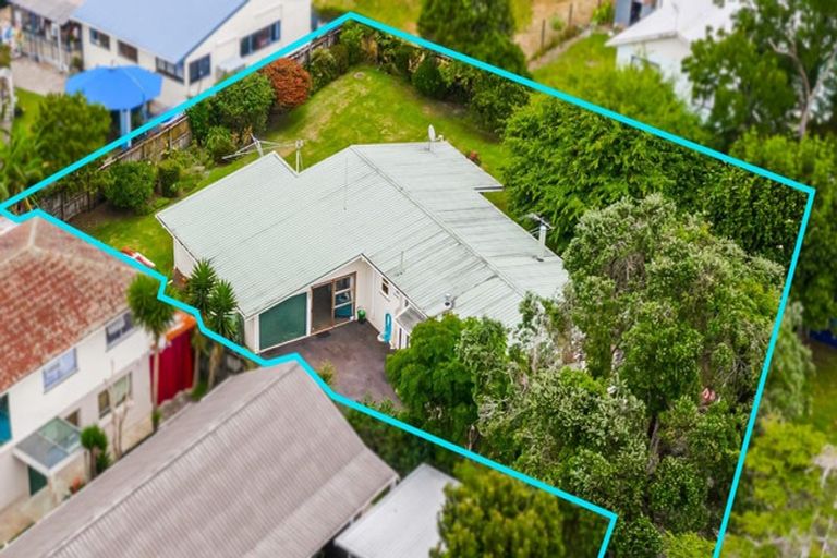 Photo of property in 17 Greenock Road, Ranui, Auckland, 0612