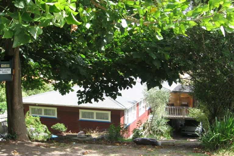 Photo of property in 125 Browns Bay Road, Browns Bay, Auckland, 0630