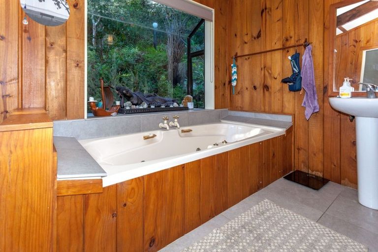 Photo of property in 115 Main Sh25 Road, Tairua, 3508