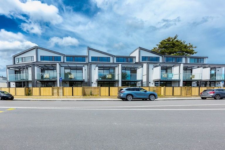 Photo of property in 8/1 Myrtle Street, Hutt Central, Lower Hutt, 5010