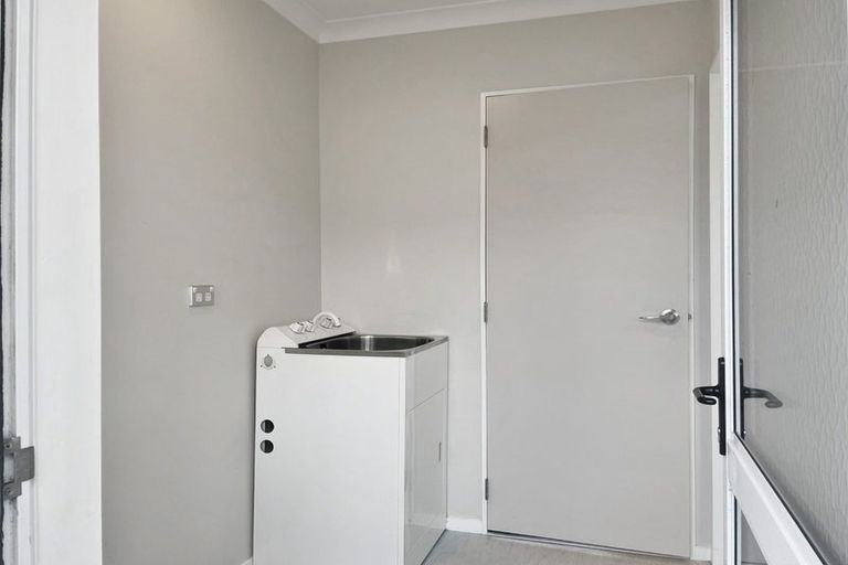 Photo of property in 10 Whenua View, Titahi Bay, Porirua, 5022