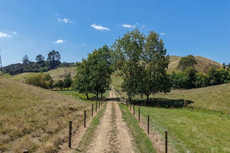 Photo of property in 880 Kopuku Road, Maramarua Forest, Pokeno, 2471