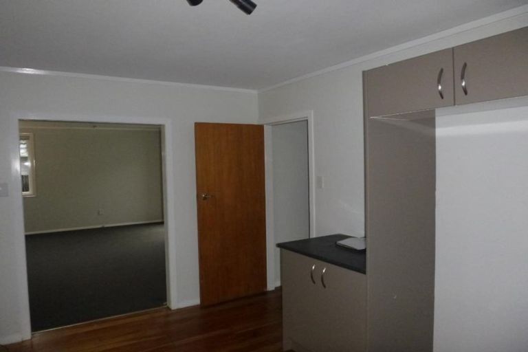 Photo of property in 51 Gillespies Road, Birchville, Upper Hutt, 5018