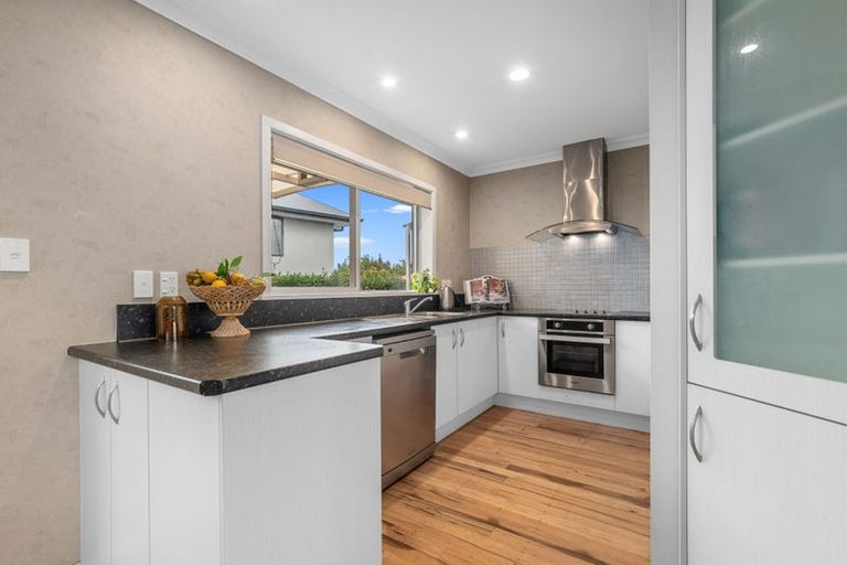 Photo of property in 38 Smiths Road, Matua, Tauranga, 3110