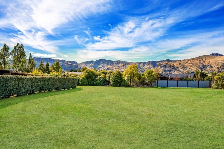 Photo of property in 20c Sam John Place, Lake Hawea, 9382