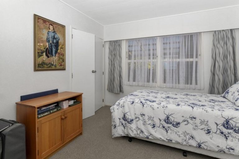 Photo of property in 22 Totaravale Street, Pukehangi, Rotorua, 3015