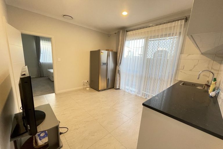 Photo of property in 36 Carrickdawson Drive, Flat Bush, Auckland, 2019