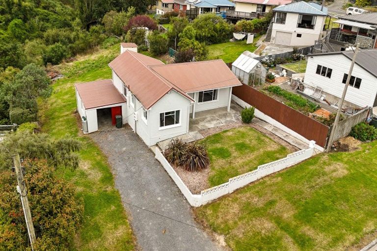 Photo of property in 4 Stevenson Street, Balclutha, 9230
