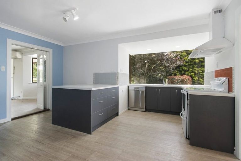 Photo of property in 15 Crossley Street, Katikati, 3129