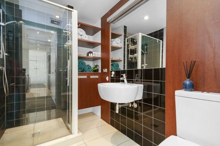 Photo of property in Republic2, 5n/10 Lorne Street, Te Aro, Wellington, 6011