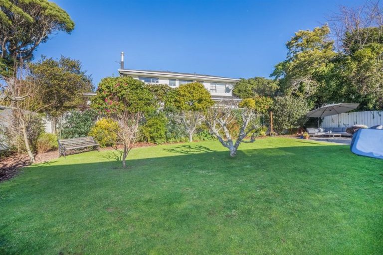 Photo of property in 12 Balliol Drive, Tawa, Wellington, 5028