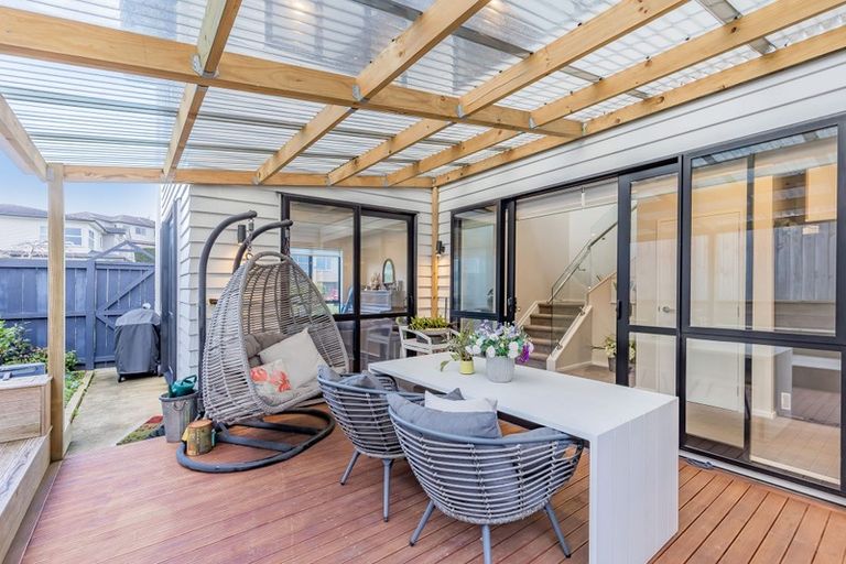 Photo of property in 136 Jeffs Road, Flat Bush, Auckland, 2016