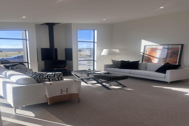 Photo of property in 82 Clark Road, Hobsonville, Auckland, 0616