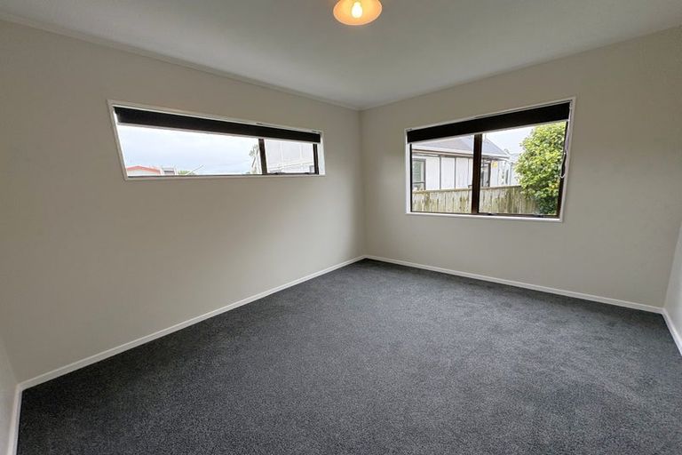 Photo of property in 15b Whitechapel Grove, Stokes Valley, Lower Hutt, 5019