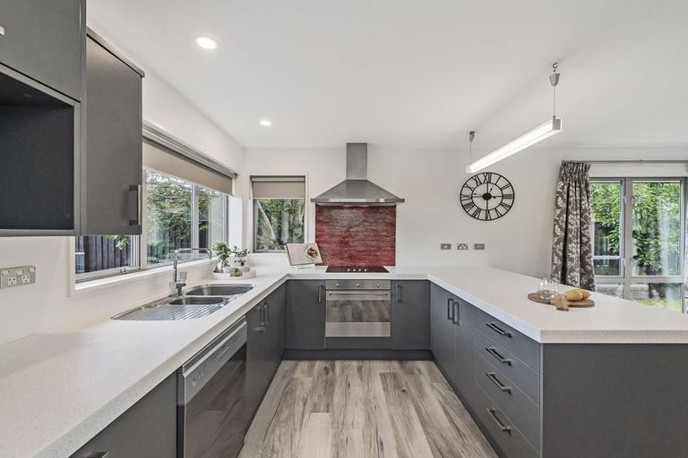 Photo of property in 25 Ferdinand Terrace, Yaldhurst, Christchurch, 8042