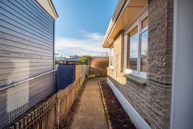 Photo of property in 11 Pencarrow Street, Caversham, Dunedin, 9012