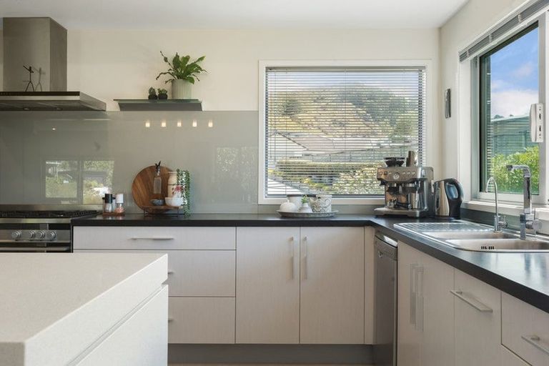 Photo of property in 21 Browns Drive, Waihi Beach, 3611